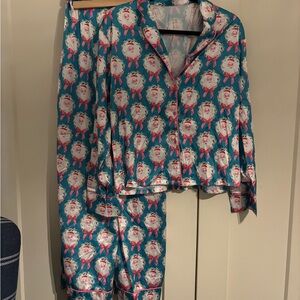 Women’s Santa Print Pajamas